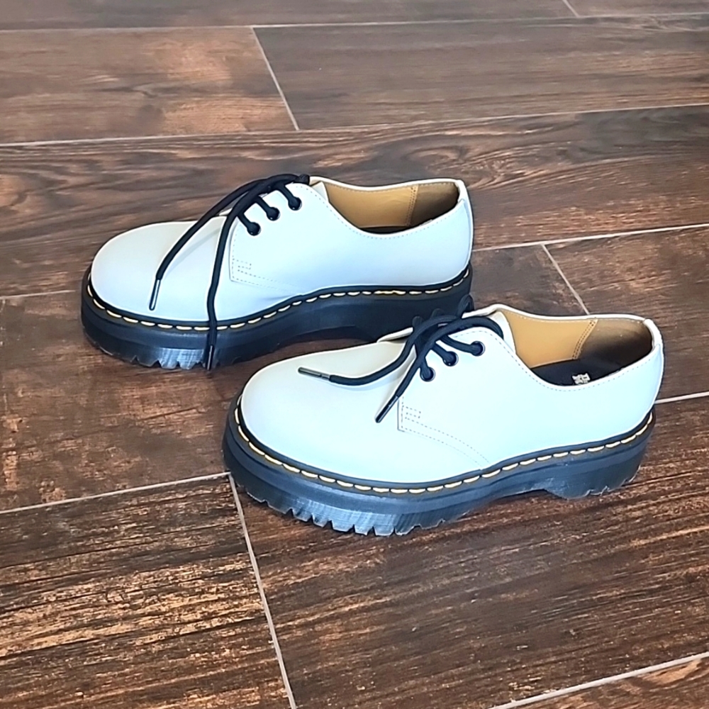 NEW never worn platform docs. Size 10